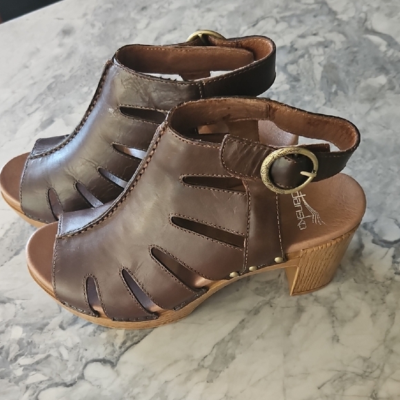 Brown Leather Sandals - Picture 1 of 16
